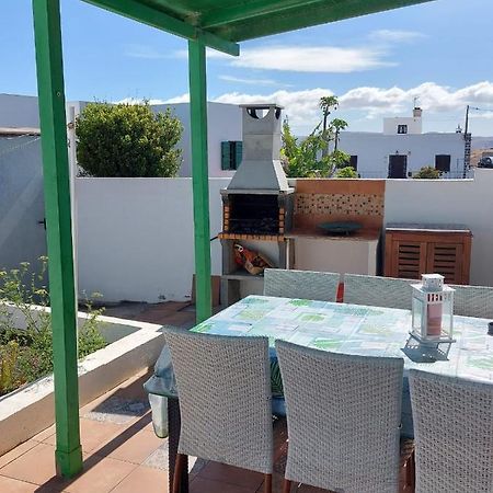 Casa Antonia Reyes, A La Sombra De Famara Munique Exterior foto
