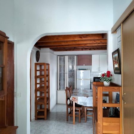 Casa Antonia Reyes, A La Sombra De Famara Munique Exterior foto