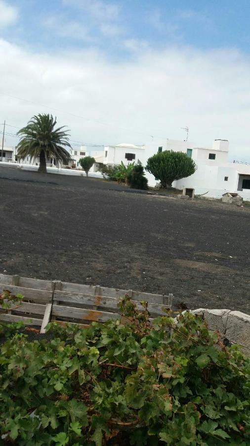 Casa Antonia Reyes, A La Sombra De Famara Munique Exterior foto