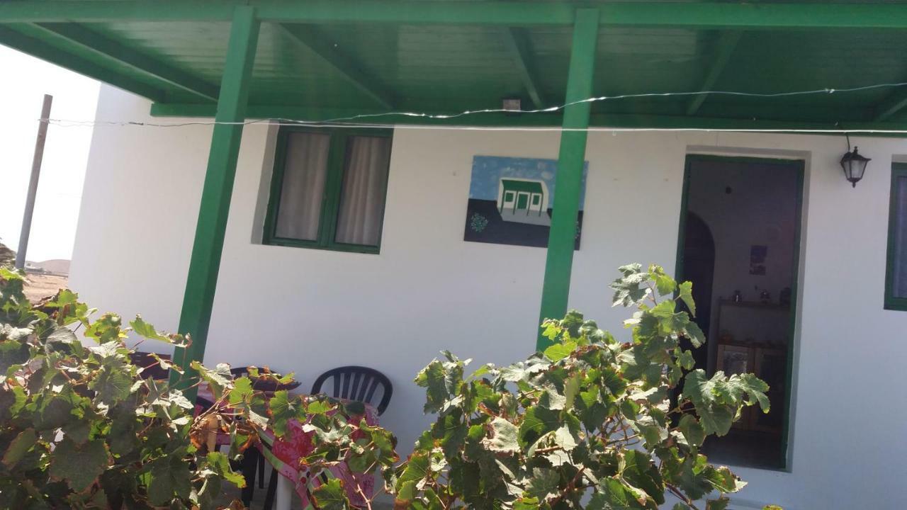 Casa Antonia Reyes, A La Sombra De Famara Munique Exterior foto